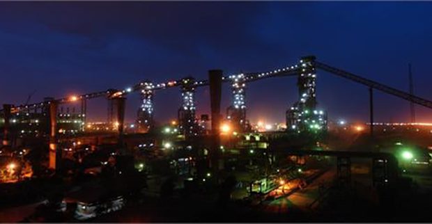 رکورد روزانه تولید اسفنجی زمزم ۲ فولاد خوزستان شکسته شد